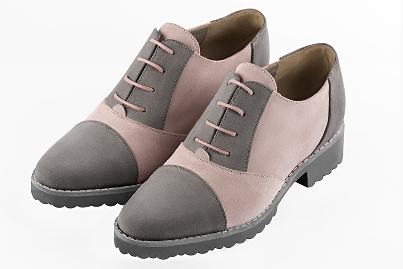 Chaussure femme lacets gris galet et rose poudr Derby sport